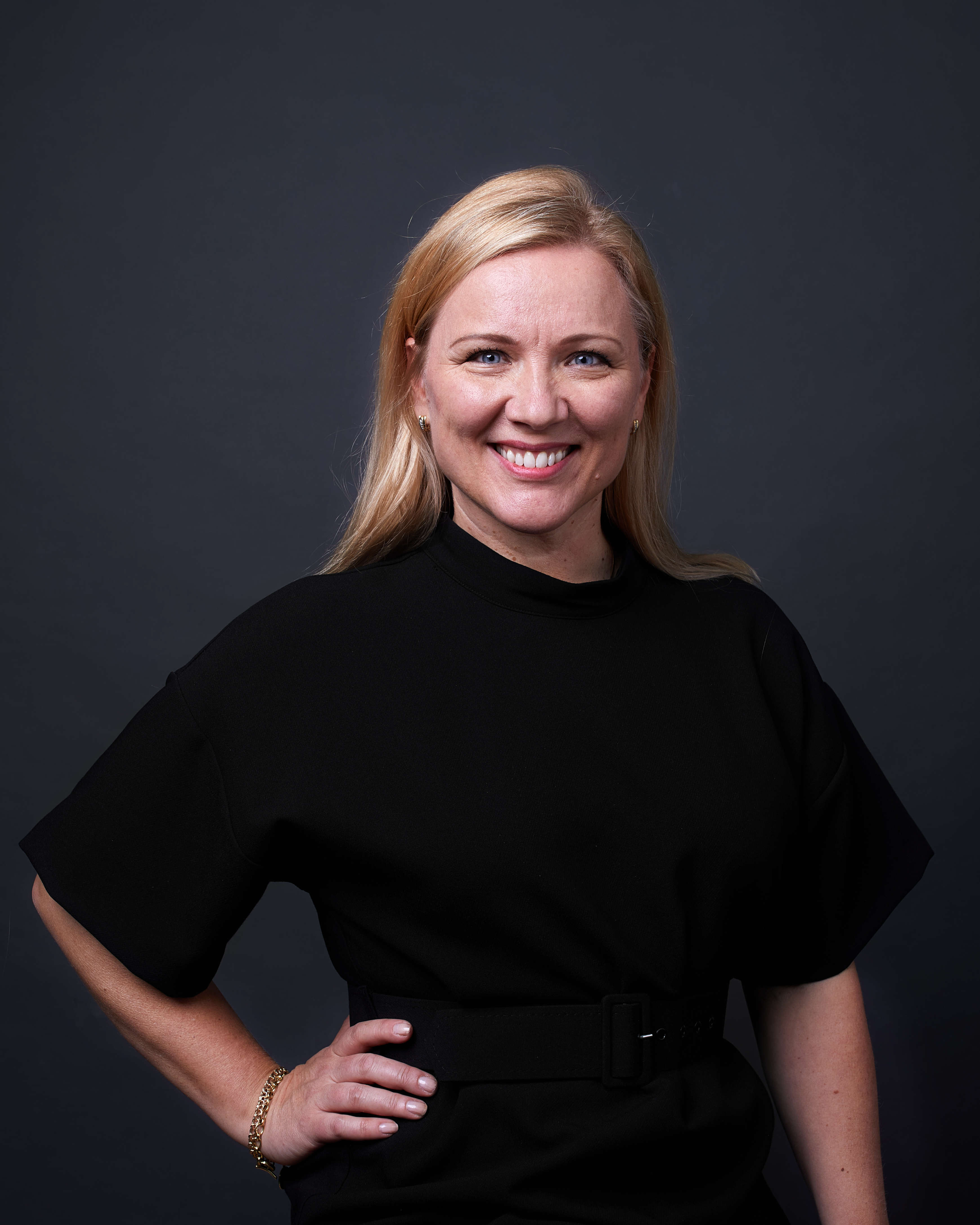 Nyt varattavissa Elina Bono